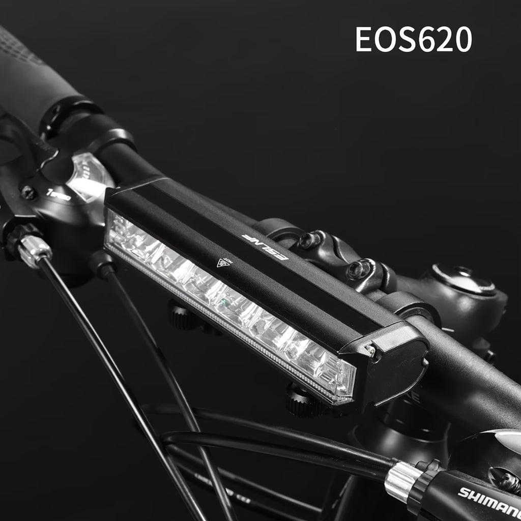 LUZ DELANTERA 1400 LUMENES